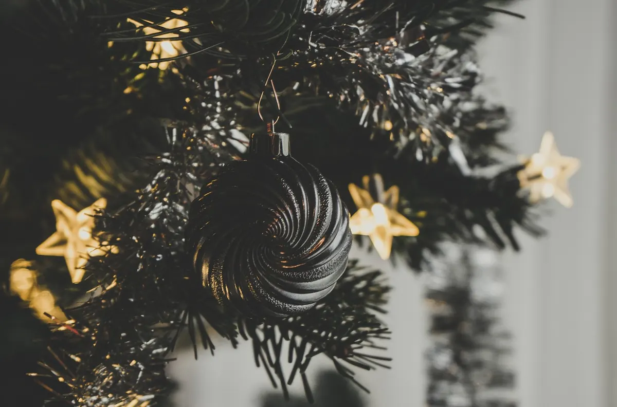 Seasonal Pub Events: What to Expect on Christmas Eve, New Year's Eve, and Bank Holidays
